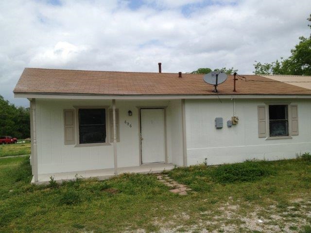 606 N 4th Street, Madill, OK 73446