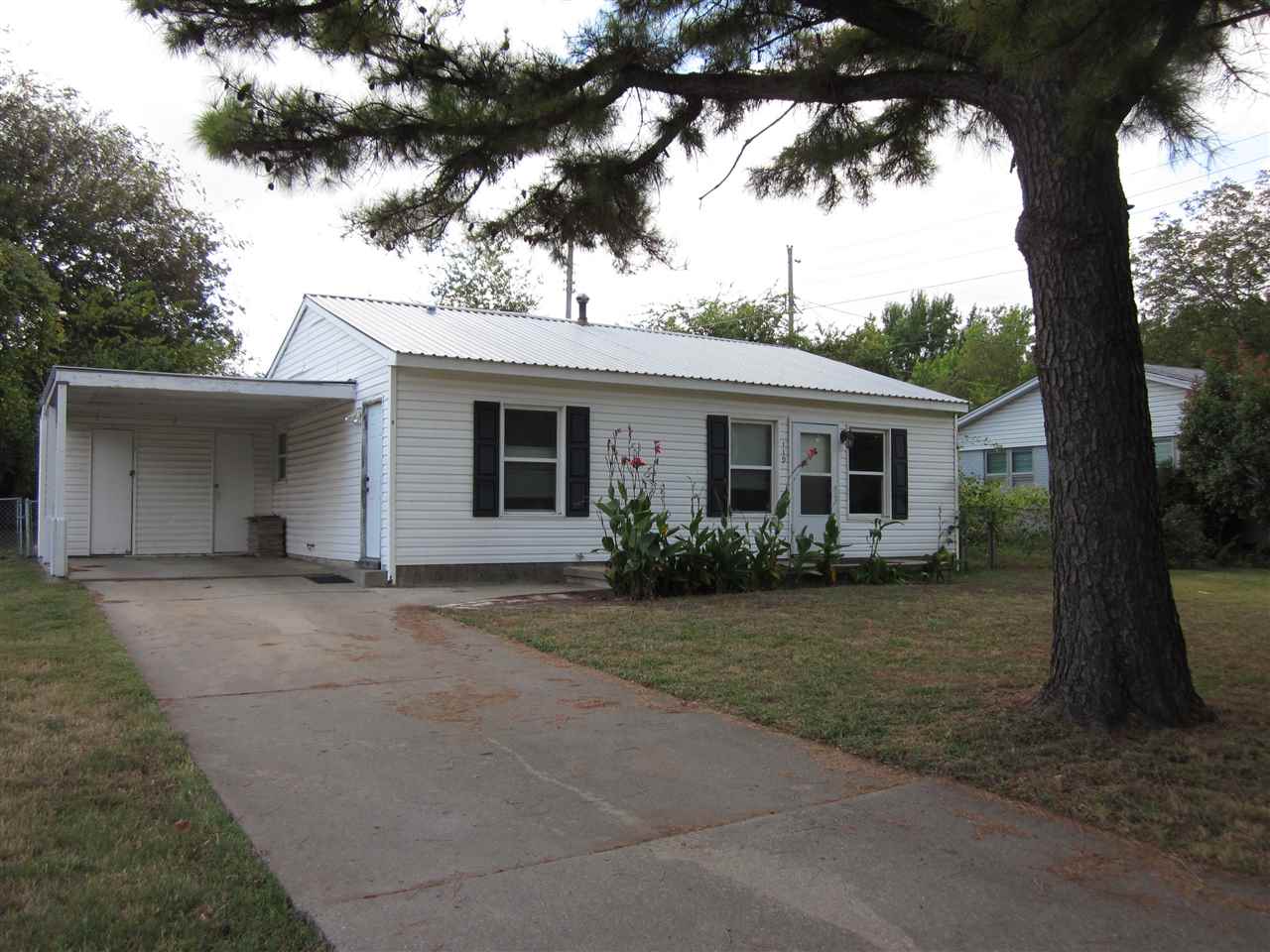 119 Sunset Drive, Madill, OK 73446