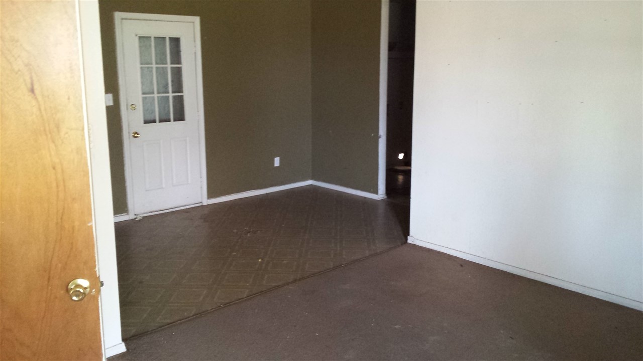 608 E Bird, Madill, OK 73446