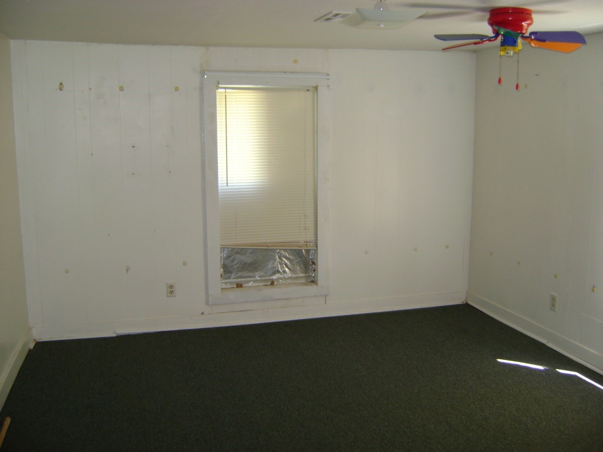 511 W Harris St, Madill, OK 73446
