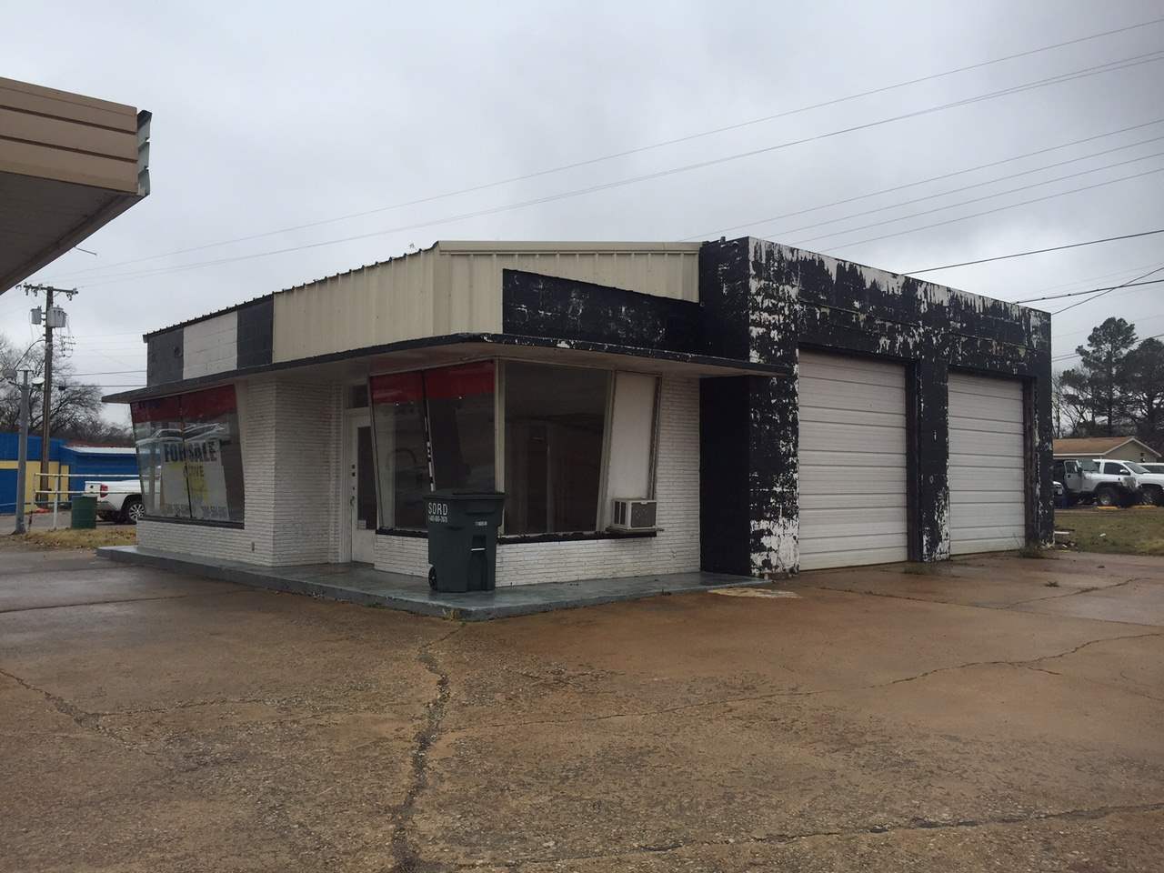500 S 1st St, Madill, OK 73446