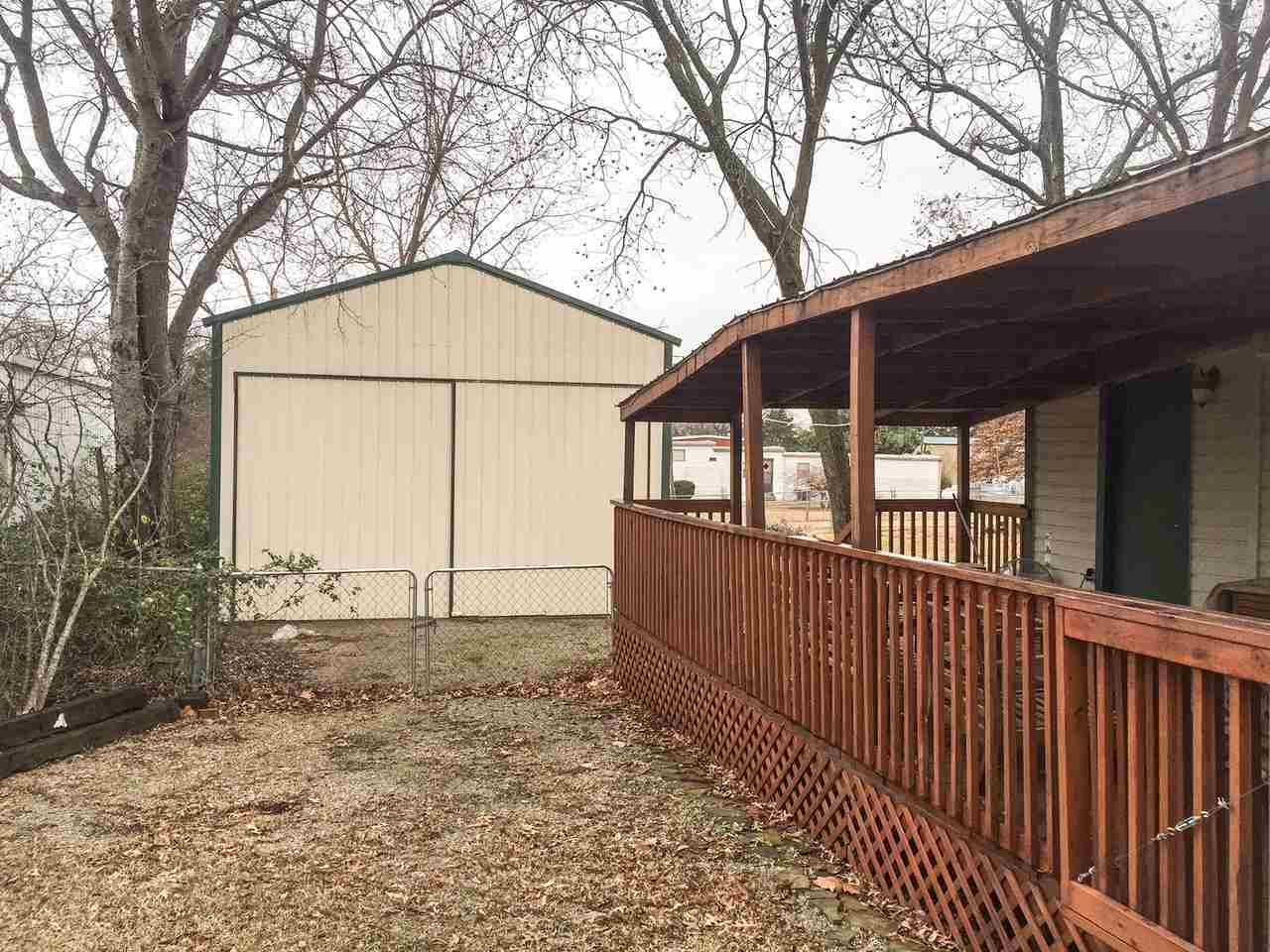 8881 Birch St, Kingston, OK 73446