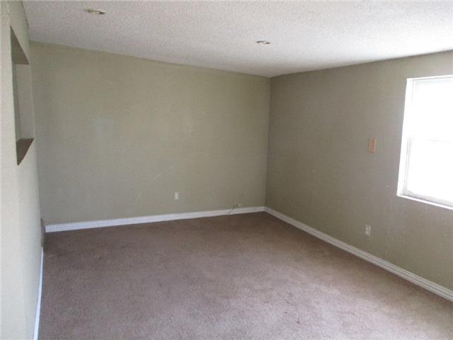 302 - 304 SW 20th StLawton, OK, 73501Comanche County