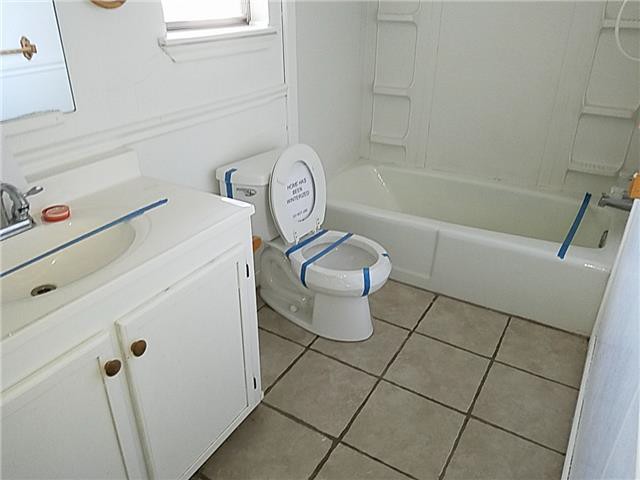 5008 SE Aberdeen AveLawton, OK, 73501Comanche County