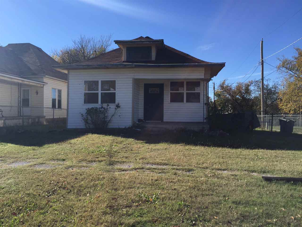 923 SW 5th St, Lawton, OK 73501