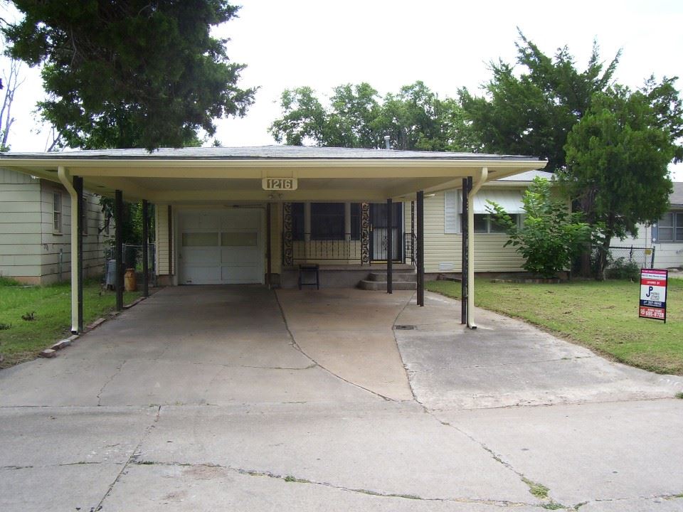 1216 SW 26th St, Lawton, OK 73501