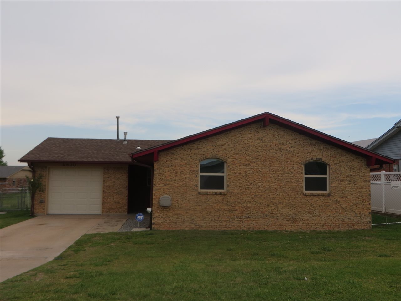 4630 SE Brighton Dr, Lawton, OK 73501