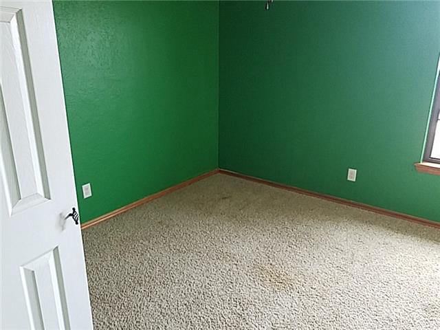 142 SW Bradford LnLawton, OK, 73505Comanche County