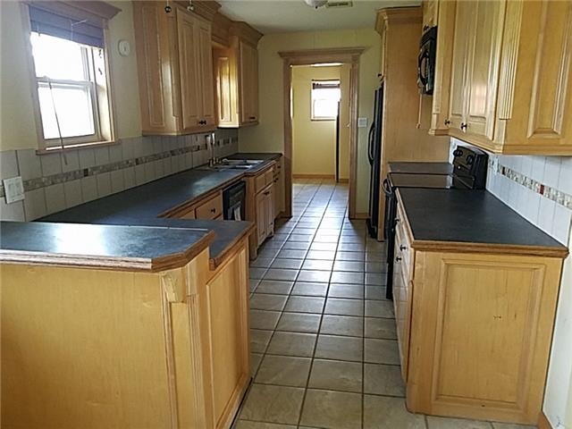 105 SW 45th StLawton, OK, 73505Comanche County