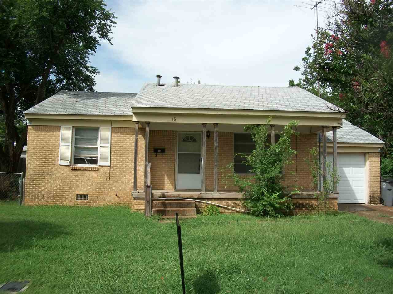 16 NW 26th St, Lawton, OK 73505