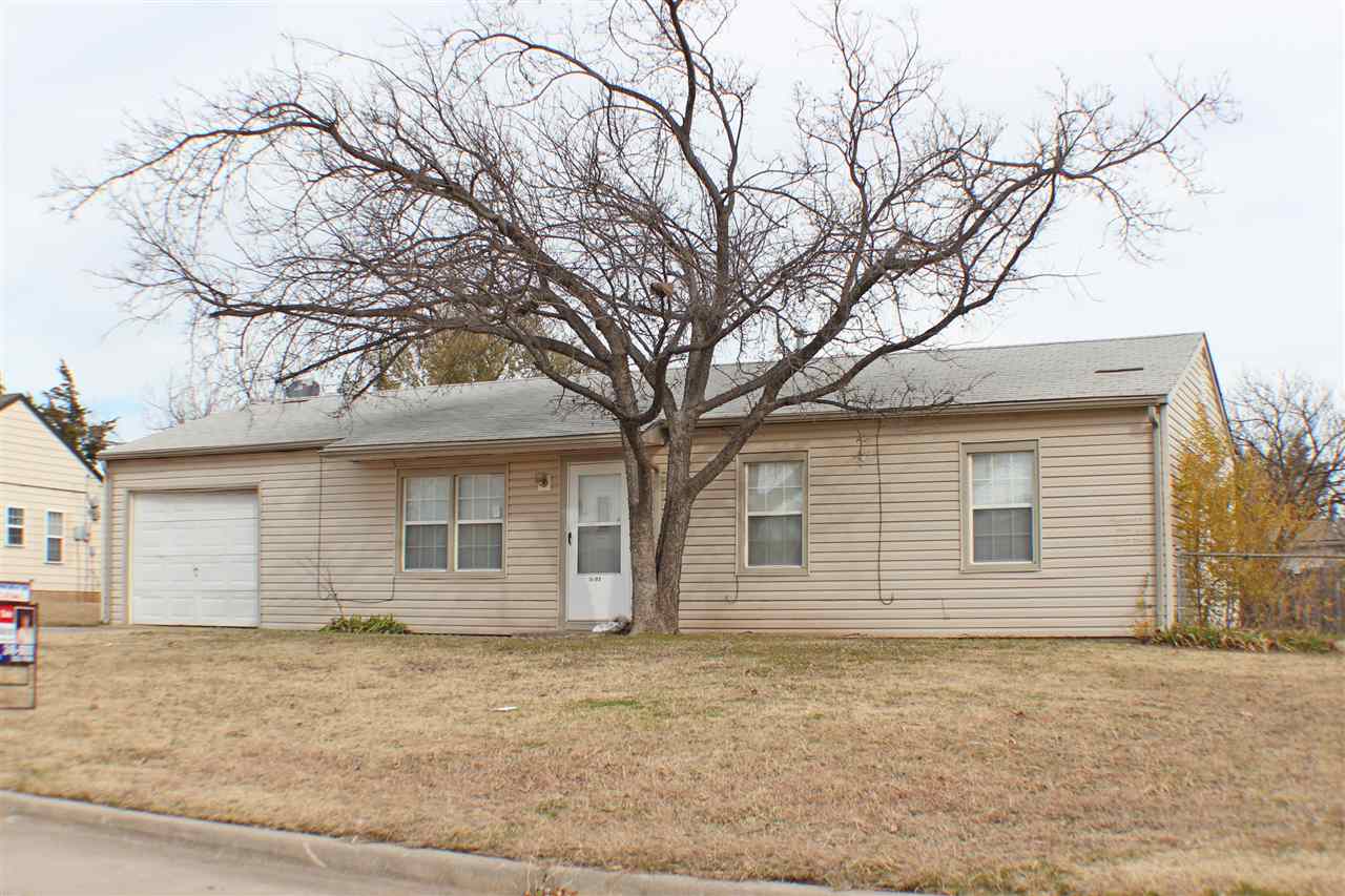 2403 NW 28th St, Lawton, OK 73505