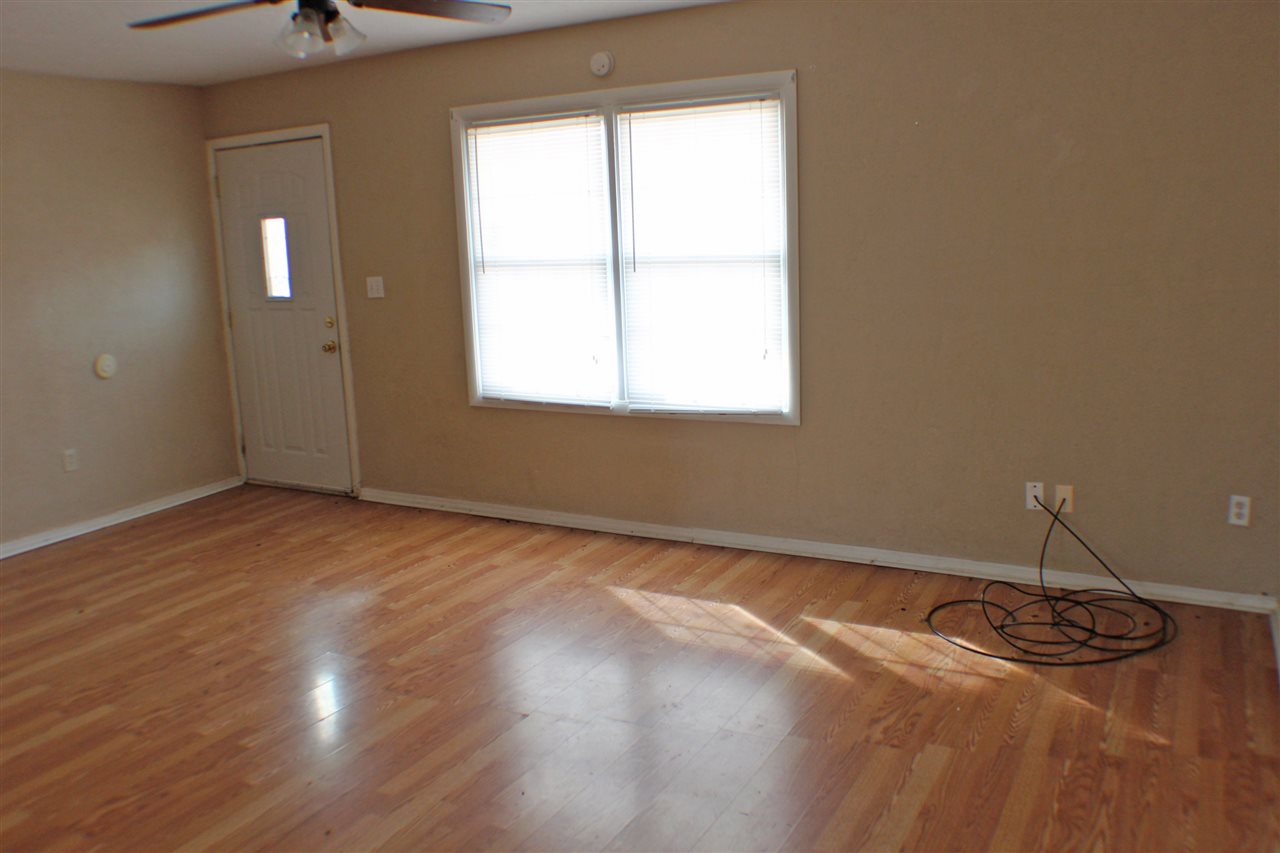 2403 NW 28th St, Lawton, OK 73505