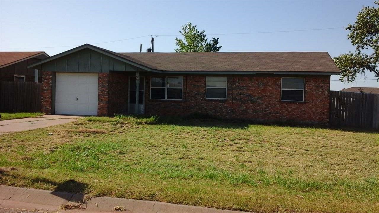 4203 SW Summit Ave, Lawton, OK 73505