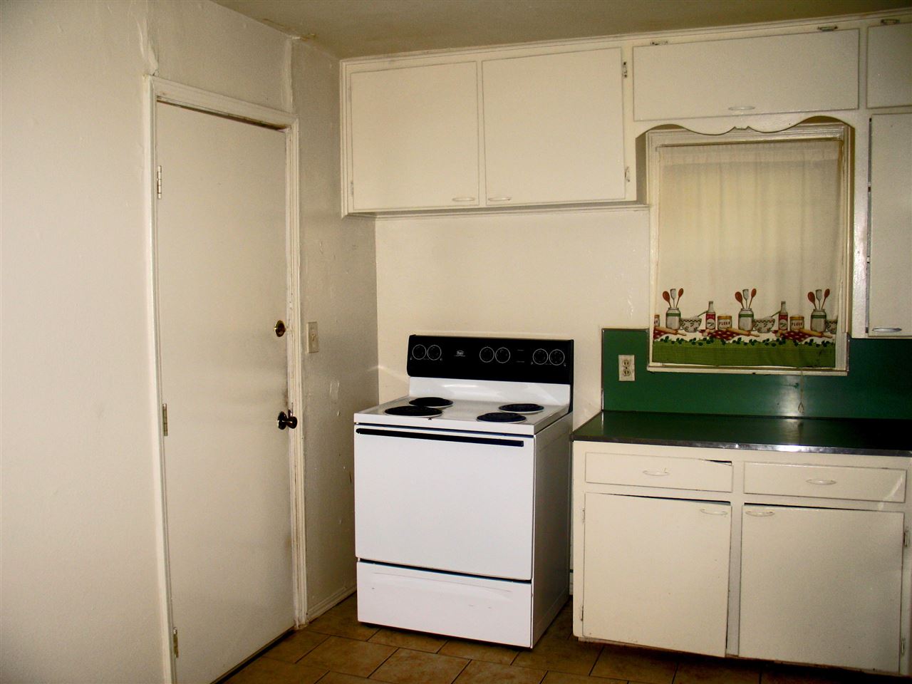 825 NW 33rd St, Lawton, OK 73505