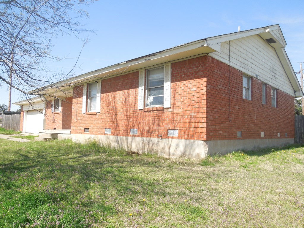 1508 NW 43rd ST, Lawton, OK 73505
