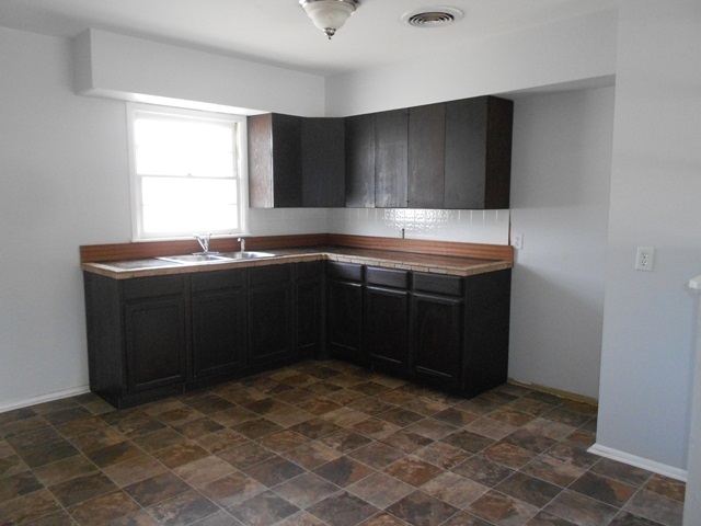 2204 NW 36th St, Lawton, OK 73505