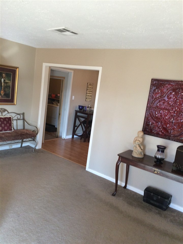403 NW 54th St, Lawton, OK 73505