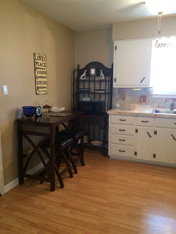 403 NW 54th St, Lawton, OK 73505