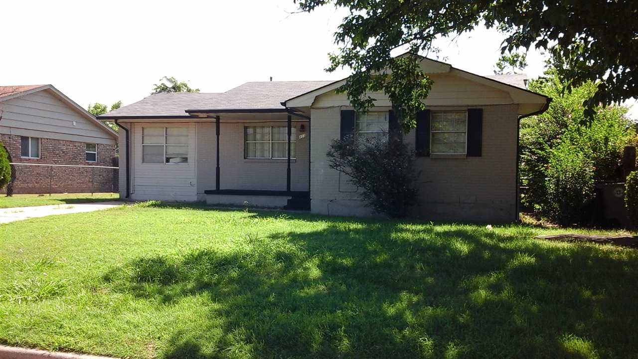 413 NW 58th St, Lawton, OK 73505