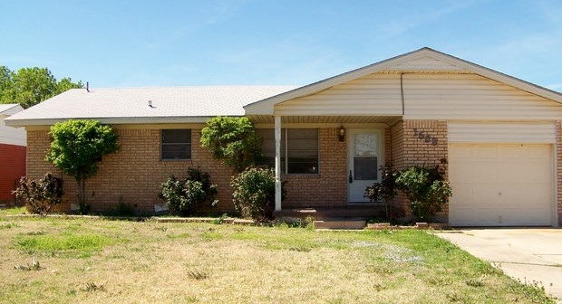 1608 NW 50th St, Lawton, OK 73505