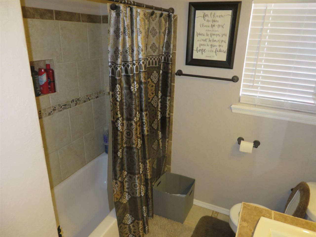 6440 NW Columbia Ave, Lawton, OK 73505