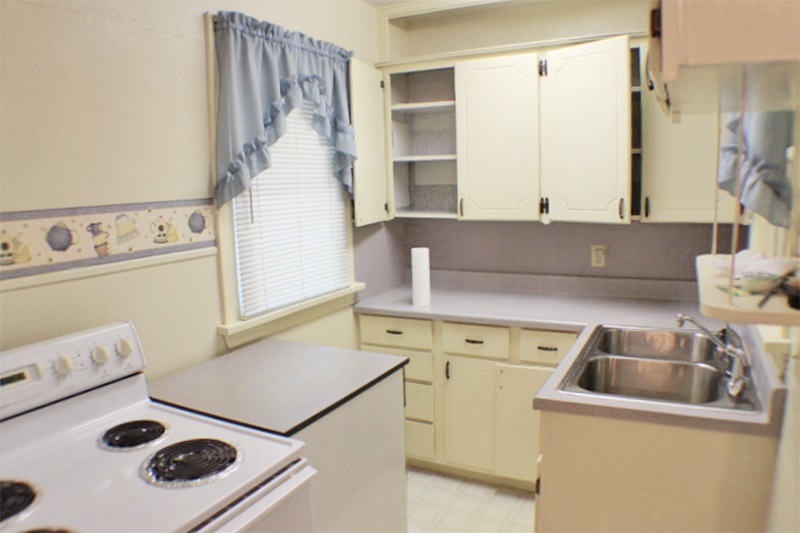 1107 NW 16th St, Lawton, OK 73505
