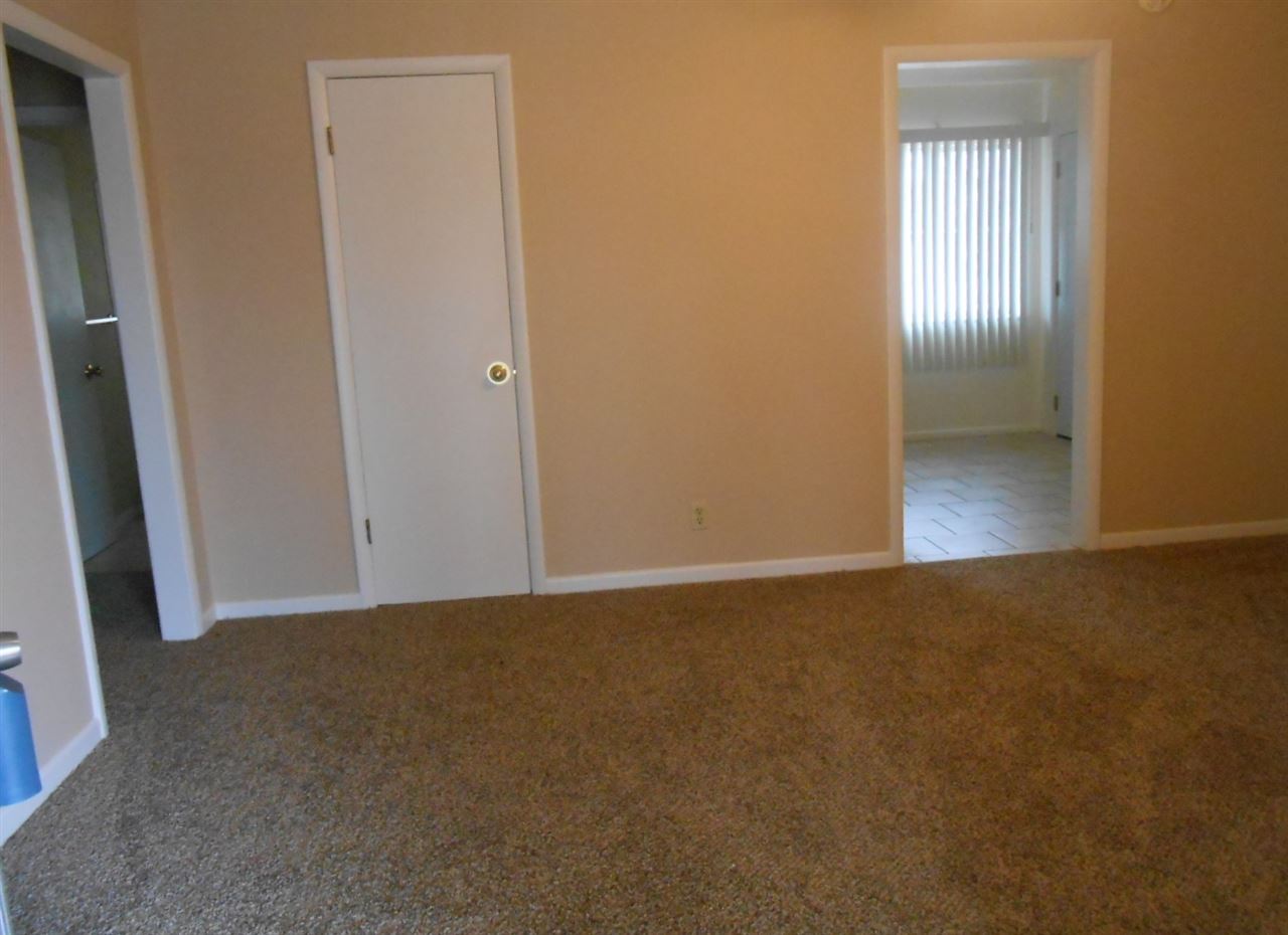 414 NW 56th St, Lawton, OK 73505