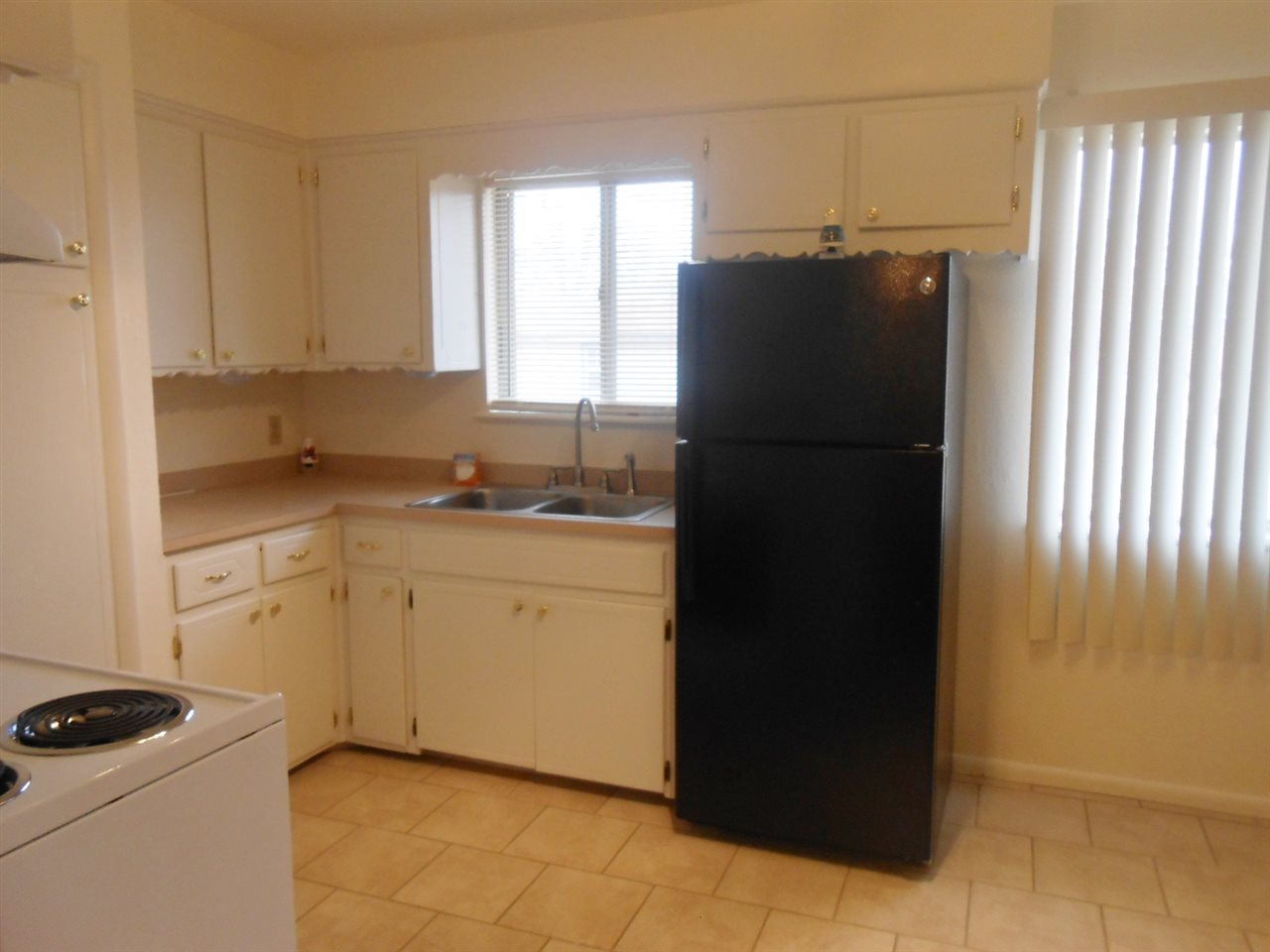 414 NW 56th St, Lawton, OK 73505