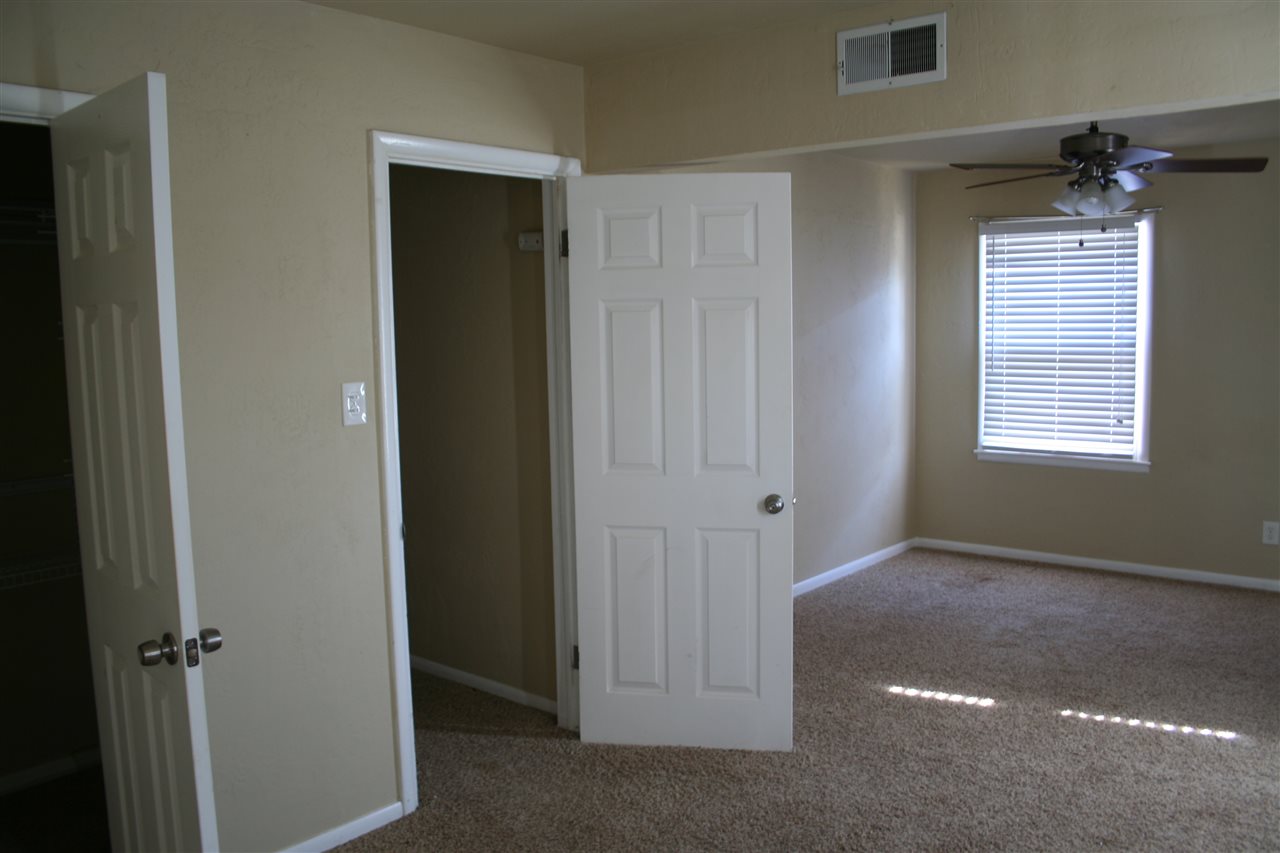 3823 NW Bell Ave, Lawton, OK 73505