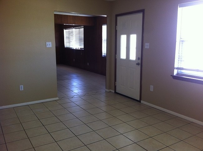 4820 NW Hoover, Lawton, OK 73505