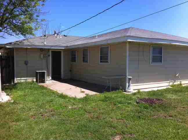 4820 NW Hoover, Lawton, OK 73505