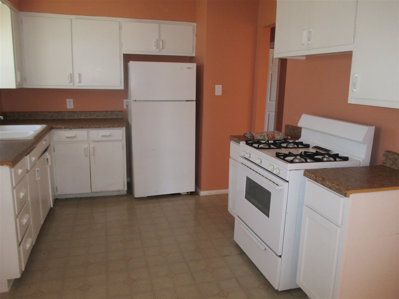 4515 SW Atom Ave, Lawton, OK 73505