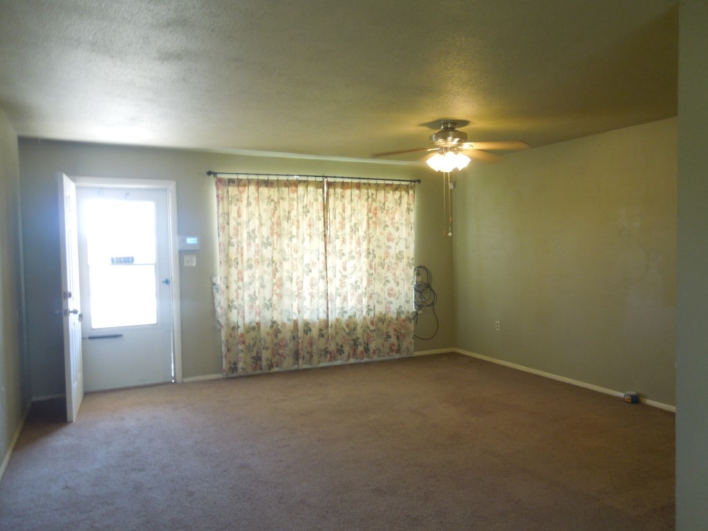 4307 NW Floyd, Lawton, OK 73505