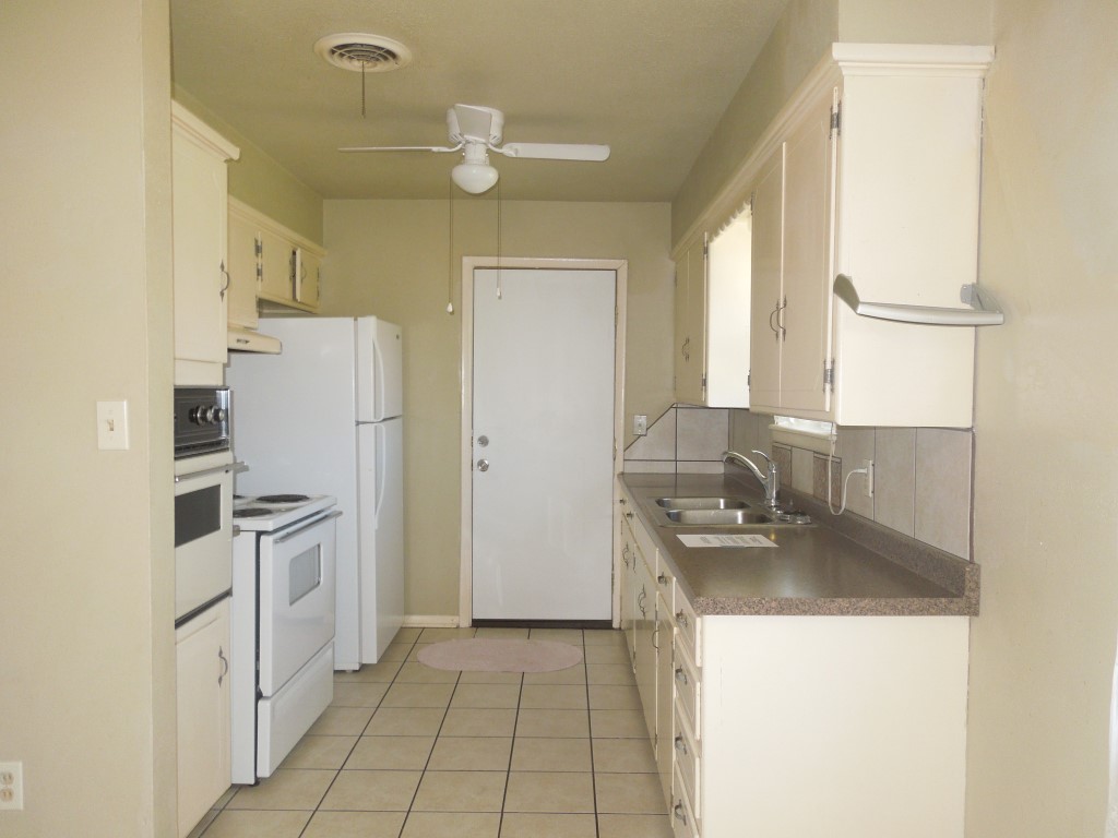 4307 NW Floyd, Lawton, OK 73505
