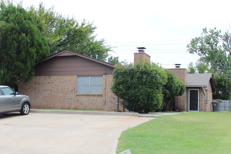 4806 NW Motif Manor, Lawton, OK 73505