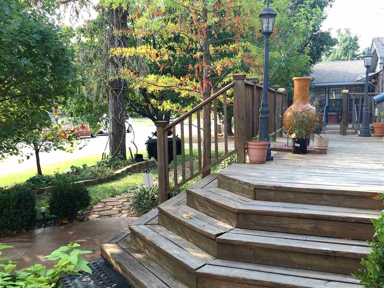 420 NW 56th St, Lawton, OK 73505