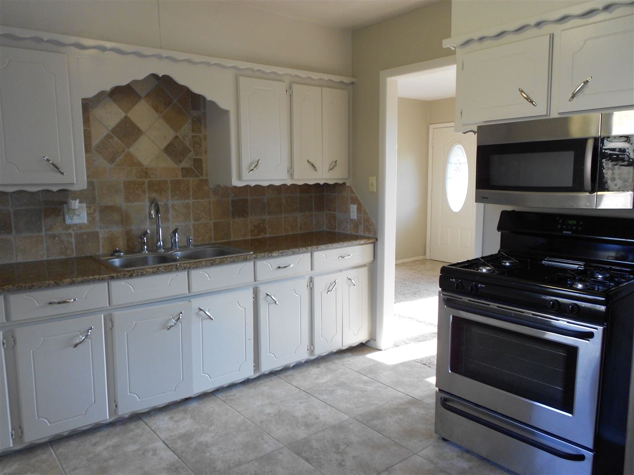 2317 NW 35th St, Lawton, OK 73505