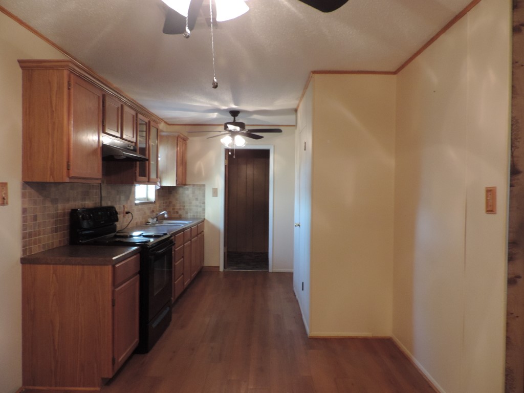 613 SW 69th St, Lawton, OK 73505