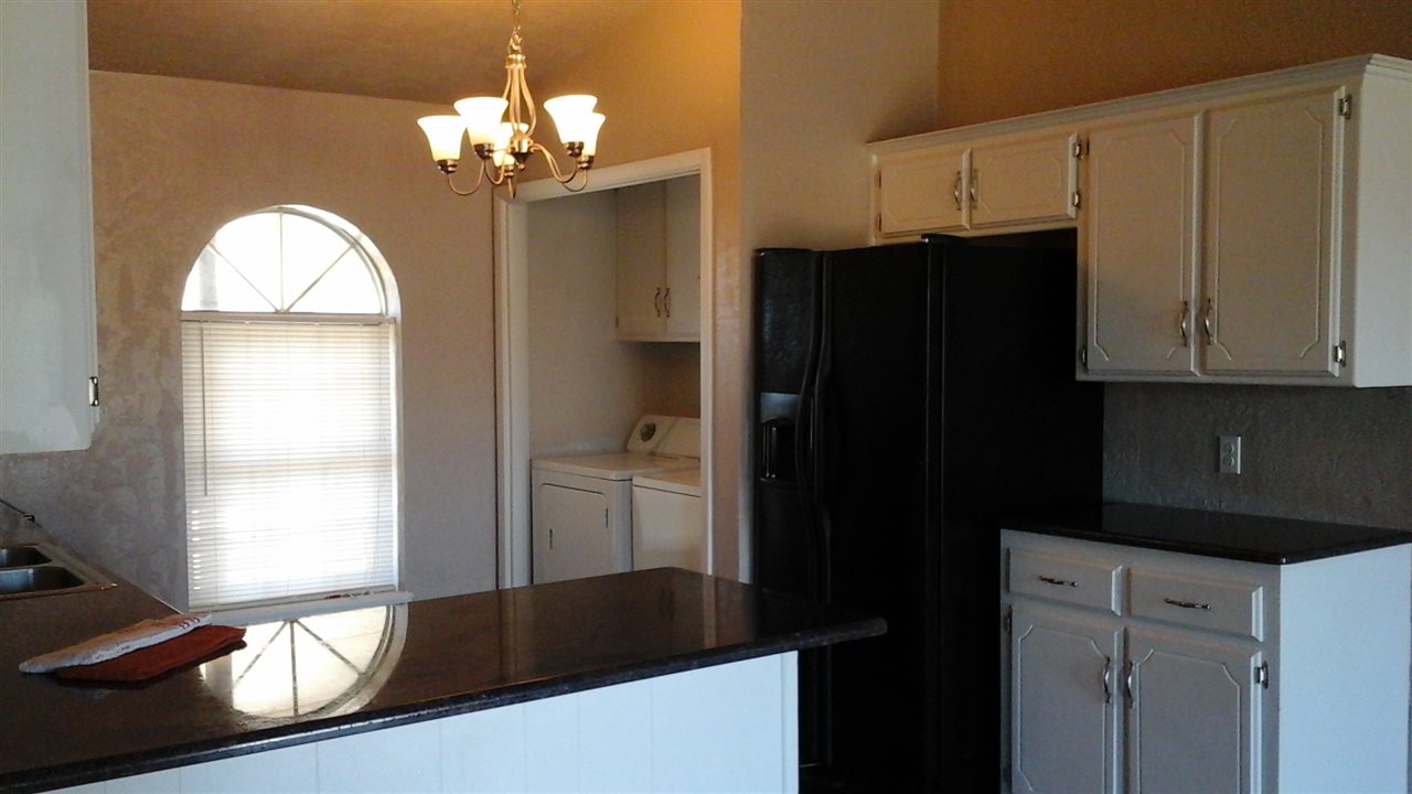 6407 NW Cherry Ave, Lawton, OK 73505
