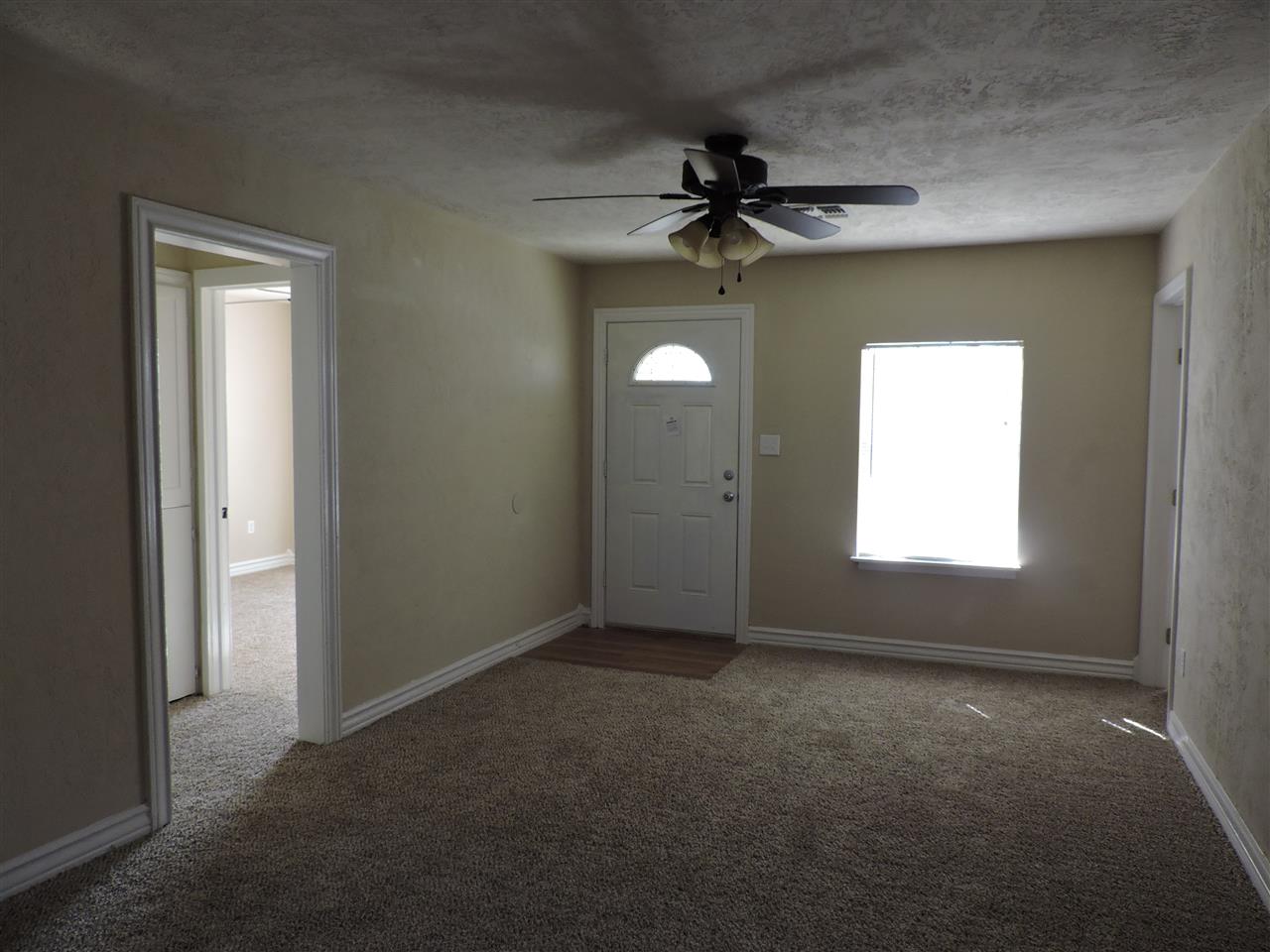 1135 NW Oak Ave, Lawton, OK 73505
