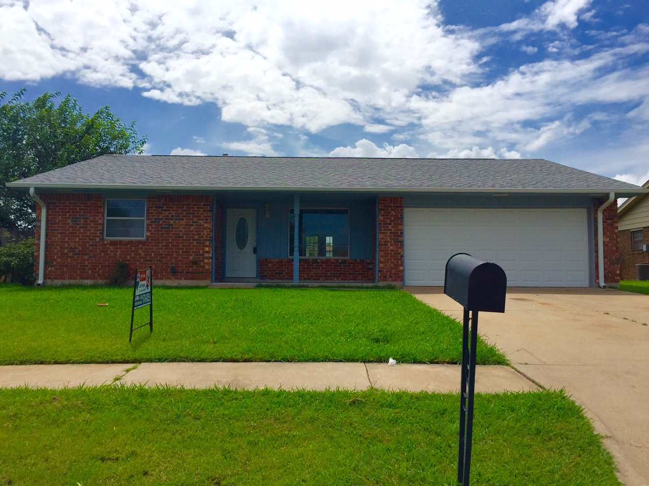 1614 NW Black Mesa Dr, Lawton, OK 73505