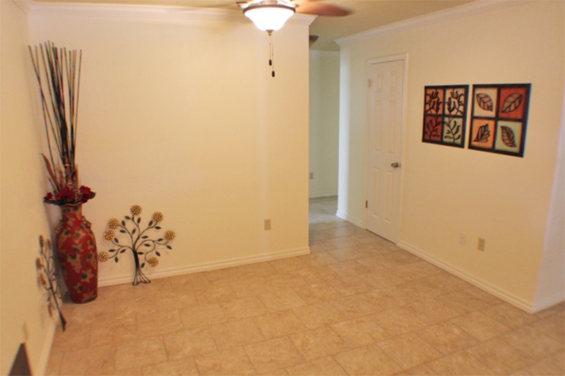 417 NW Woodland Dr, Lawton, OK 73505