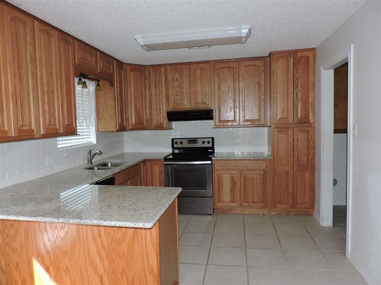 7022 NW Baldwin Ave, Lawton, OK 73505