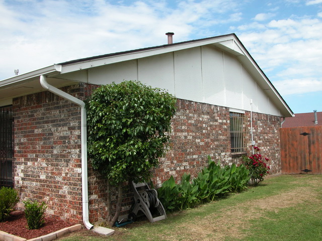 608 SW 64th St, Lawton, OK 73505