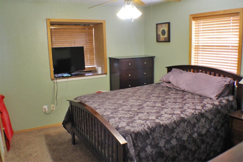 312 NW Parkwood Cir, Lawton, OK 73505