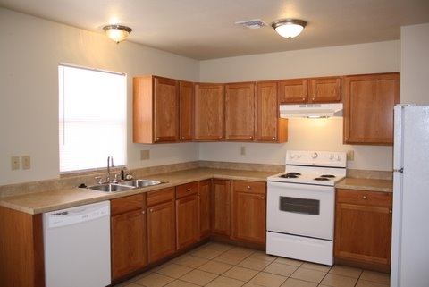 1204 SW 25th St, Lawton, OK 73505