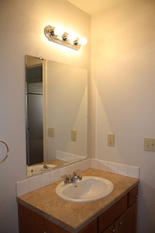 1204 SW 25th St, Lawton, OK 73505