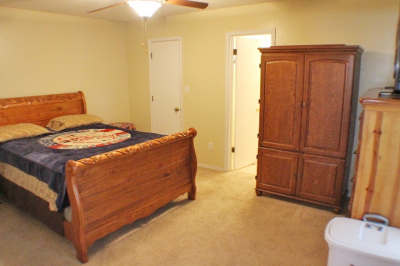 2417 SW 43rd St, Lawton, OK 73505