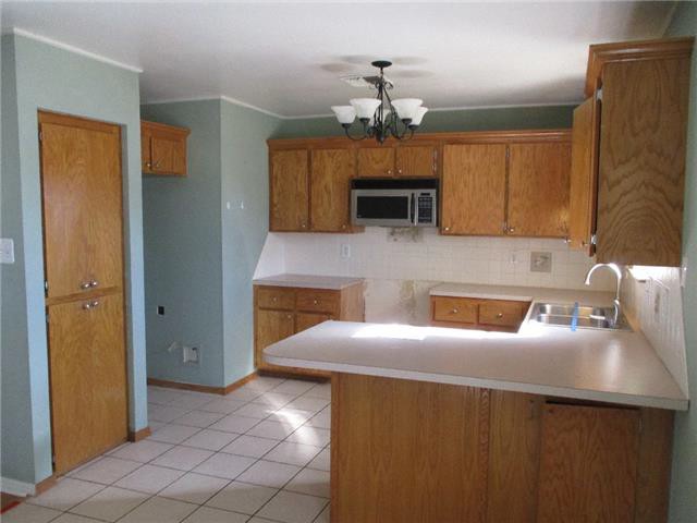 1912 NW Columbia AveLawton, OK, 73507Comanche County