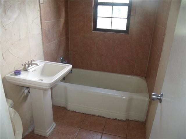 1911 NW Williams AveLawton, OK, 73507Comanche County